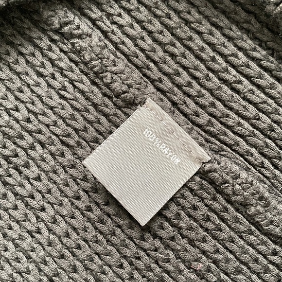 Kenneth Cole Reaction Black Sweater Bolero - Picture 9 of 9